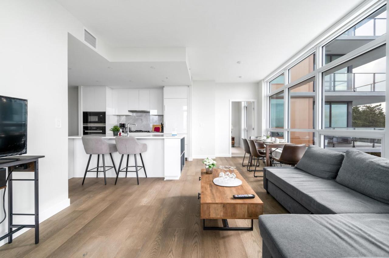 Urban Oasis: Stylish Apartment Retreat At Ubc Vancouver Exterior foto